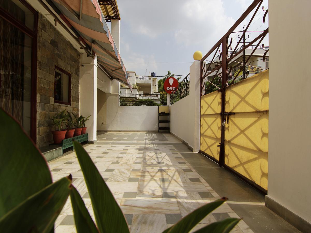 Oyo 4104 Surya Villa Púna Kültér fotó